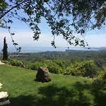 Manavra Vila
