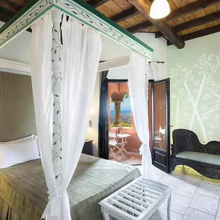 Manavra Villa *